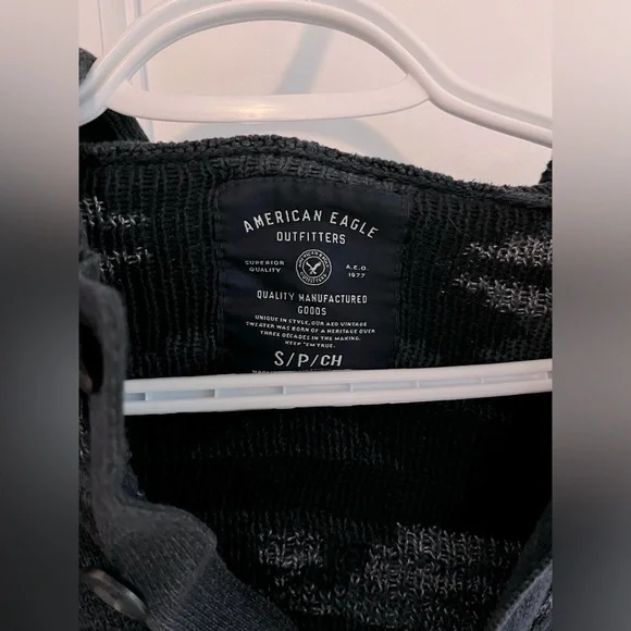 Aztec Print Sweatshirt - Picture 2 of 4